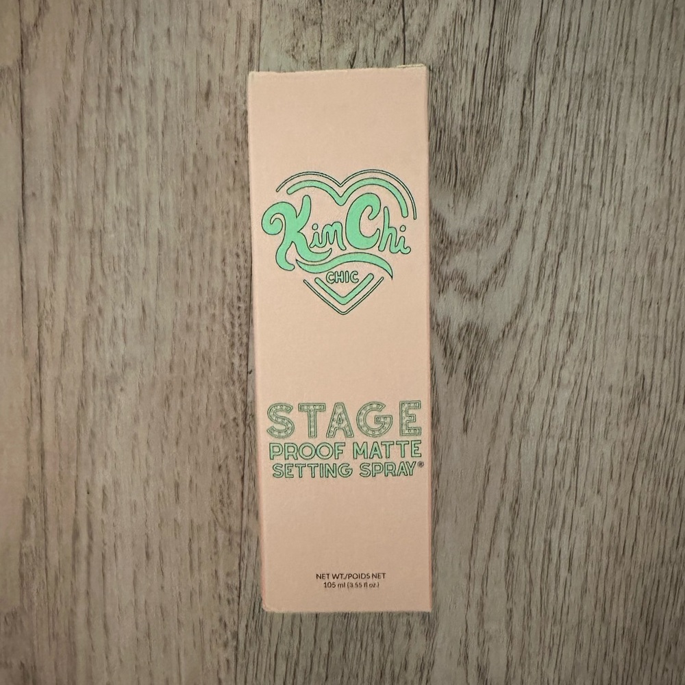 NIB Kim Chi Stage Proof Setting Spray 3.55 floz